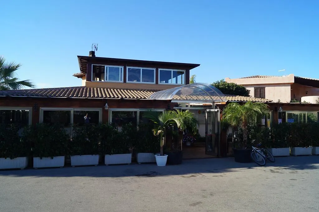 Mare E Sole Family Resort Campofelice Di Roccella