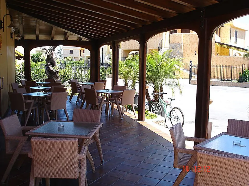 Mare E Sole Family Resort Campofelice Di Roccella Apartment