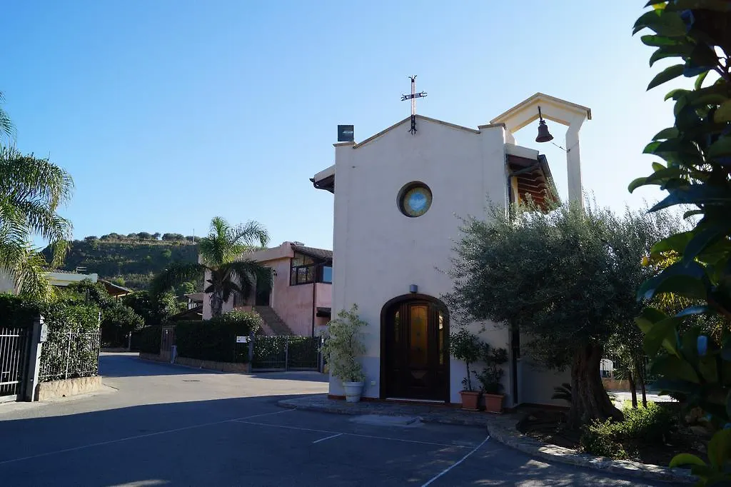 Mare E Sole Family Resort Campofelice Di Roccella Italy