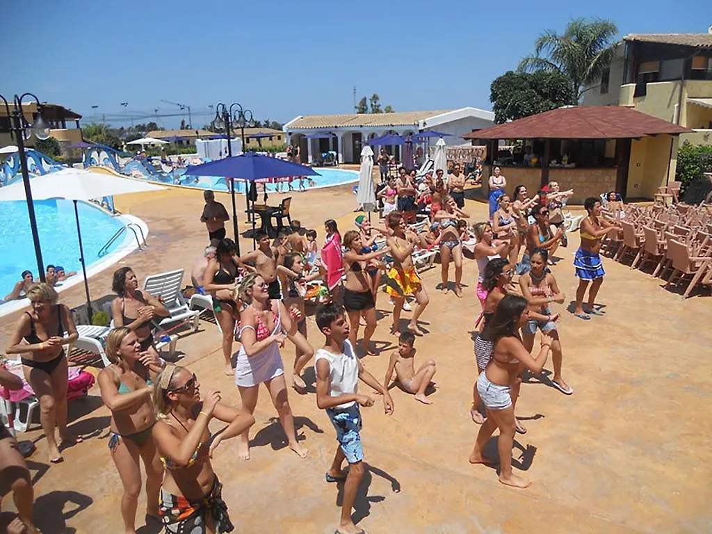 Mare E Sole Family Resort Campofelice Di Roccella Apartment