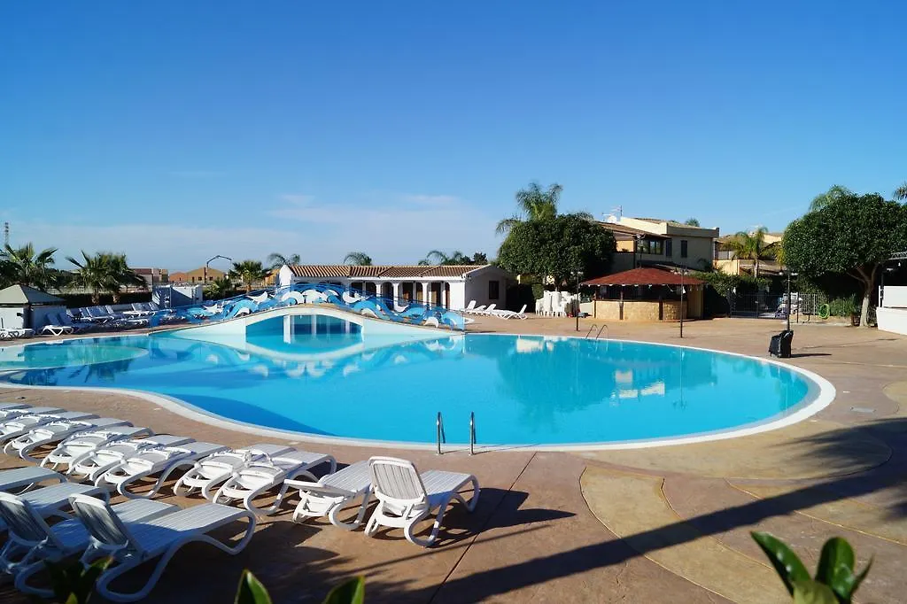 Mare E Sole Family Resort Campofelice Di Roccella 0*,  Italy