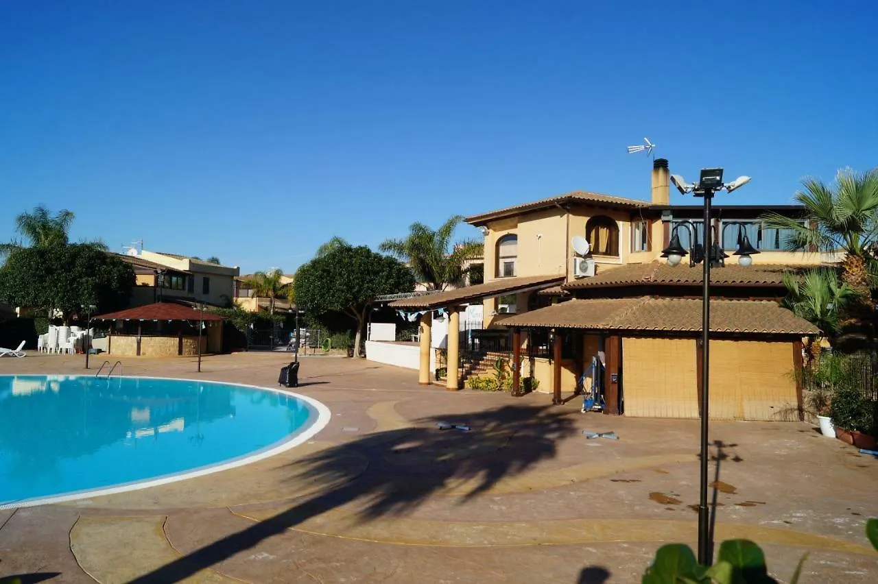 Mare E Sole Family Resort Campofelice Di Roccella